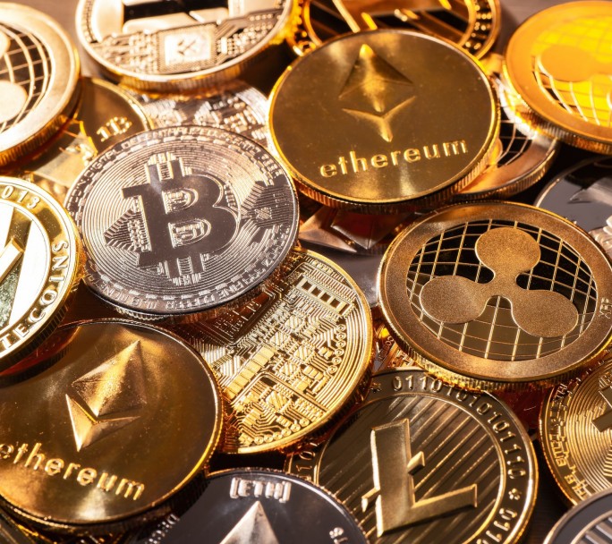 Bajan las criptomonedas a causa de la caída de las bolsas en China